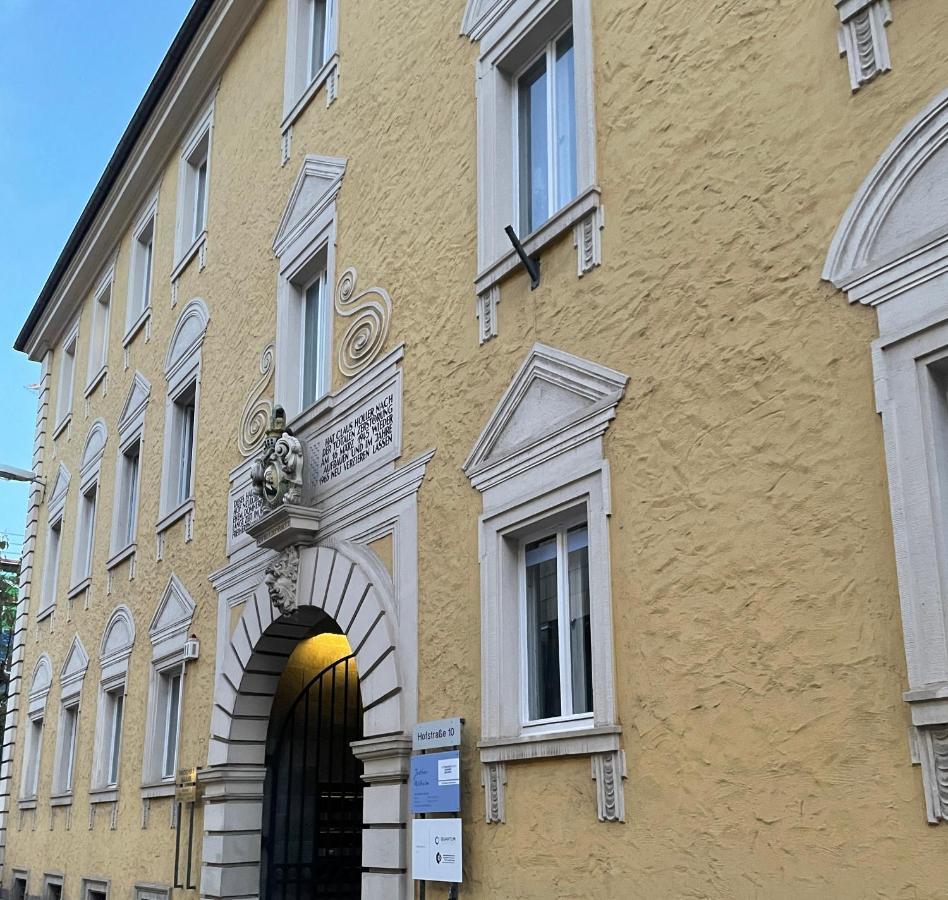 Urban Retreat - Central And Historic Wurzburgo Exterior foto